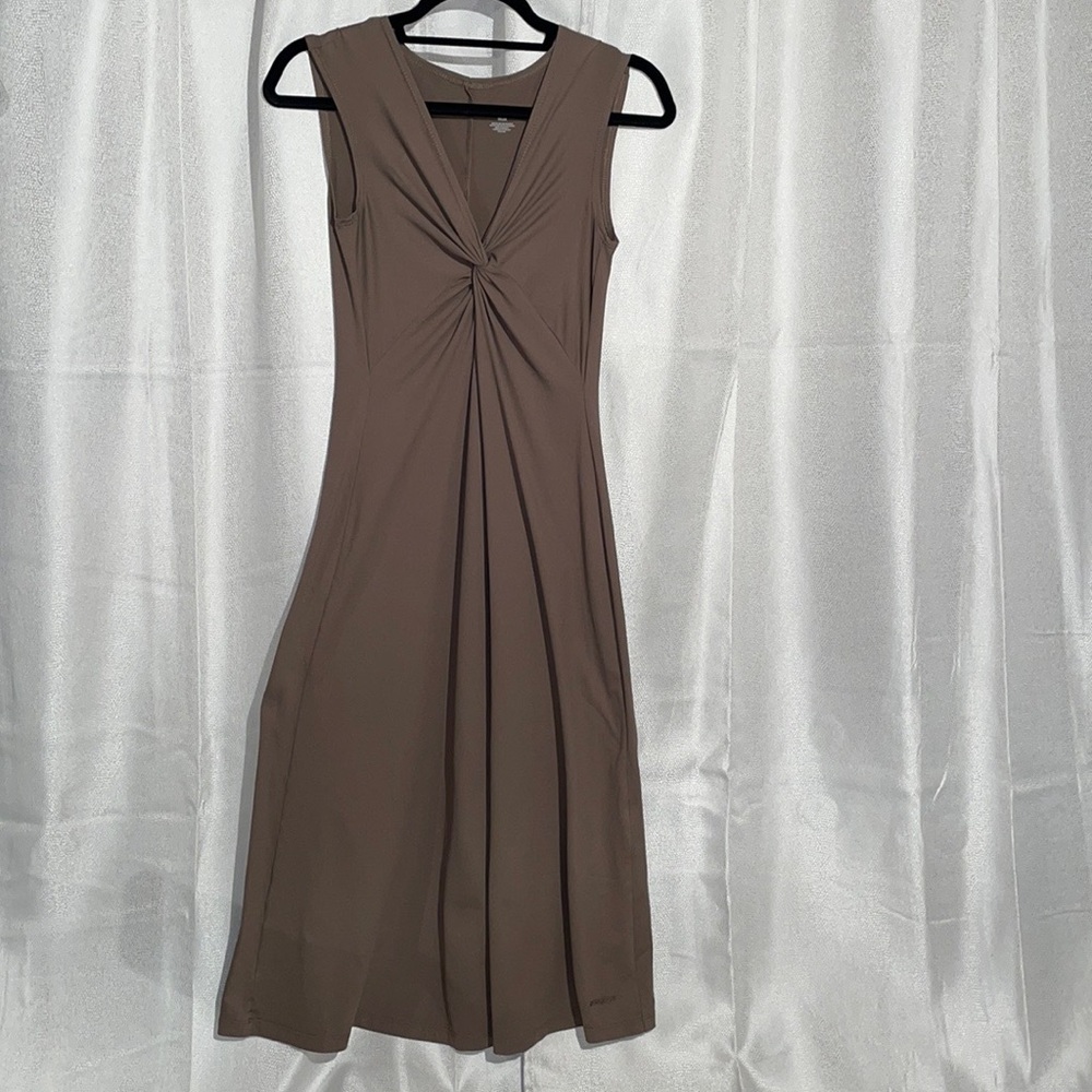 Patagonia Midi Dress, Size Small.